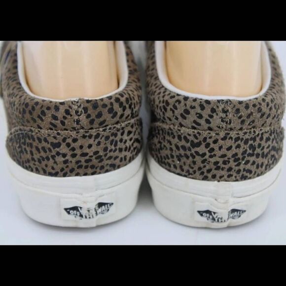 Vans Off The Wall M6 W7. 5 Animal Print Cheetah Slip On Sneaker. - Picture 10 of 12